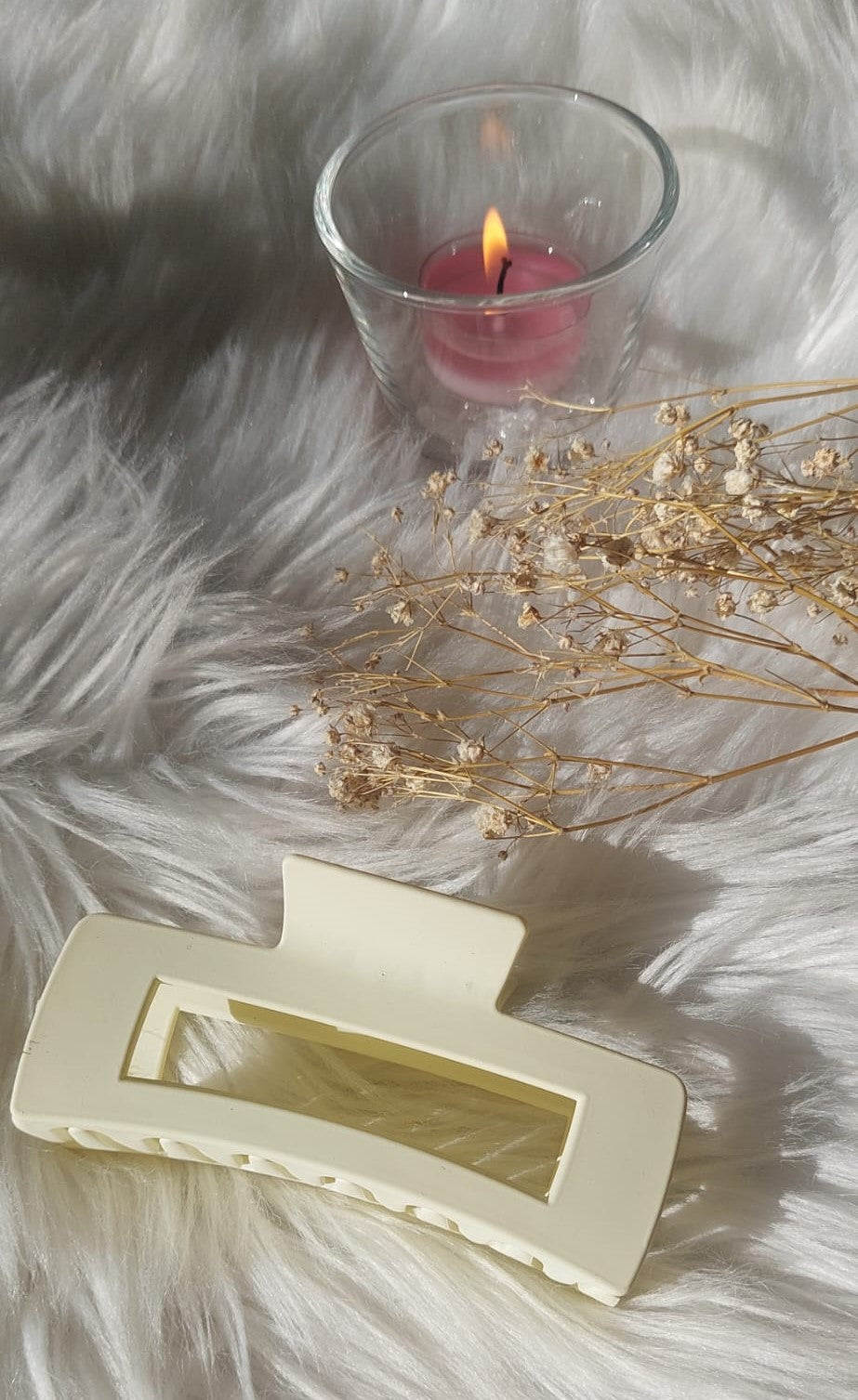 Hiusklipsi Valkoinen - Hilla Lifestyle